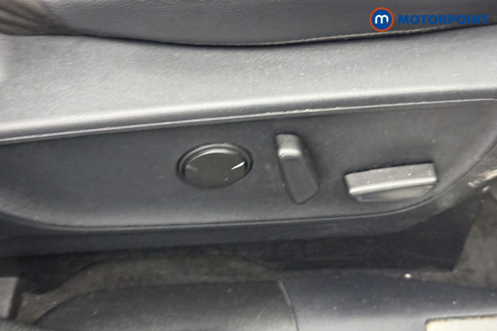 Ford Kuga St-Line X Edition Automatic Petrol Plug-In Hybrid SUV - Stock Number (1617128) - 18th supplementary image