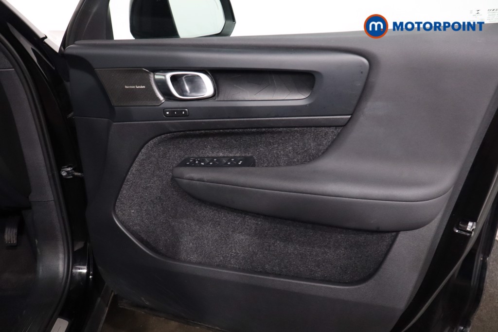 Volvo Xc40 Ultimate Automatic Petrol Plug-In Hybrid SUV - Stock Number (1617133) - 22nd supplementary image