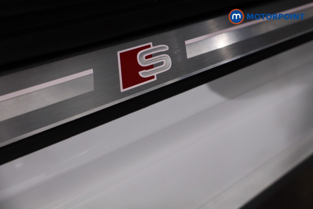 Audi A3 S Line Manual Petrol Saloon - Stock Number (1617135) - 26th supplementary image