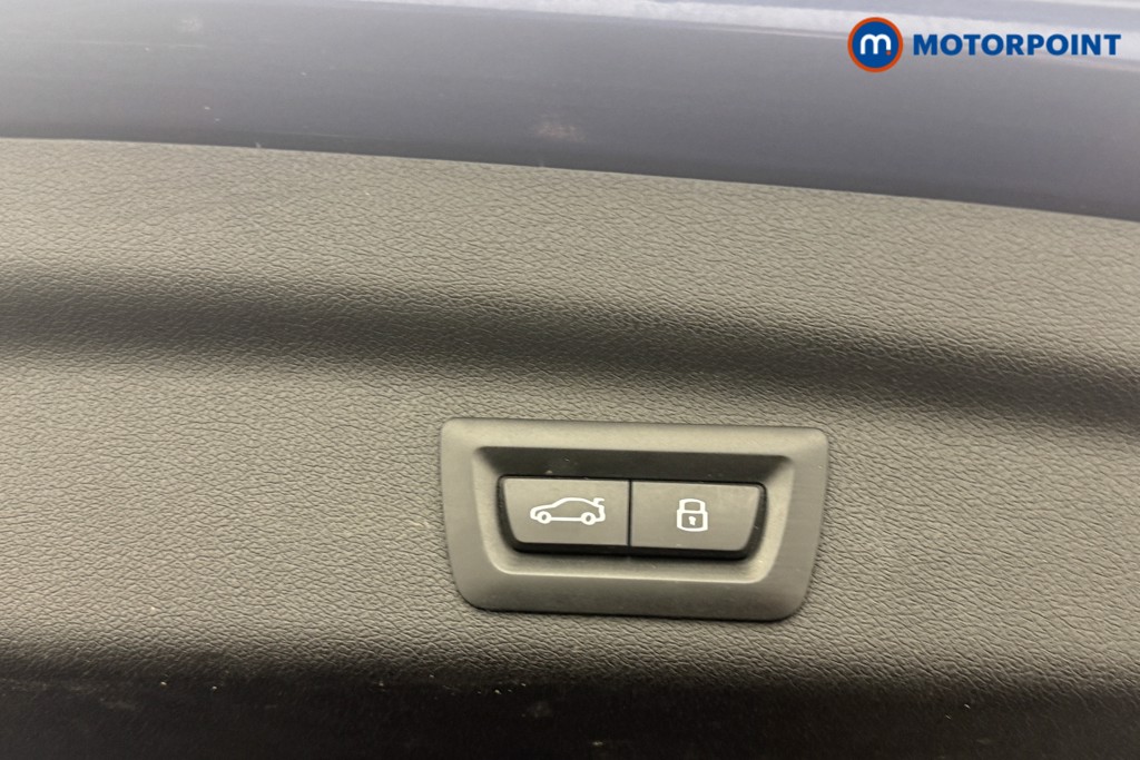 BMW 2 Series Sport Automatic Petrol Plug-In Hybrid Estate - Stock Number (1617571) - 22nd supplementary image