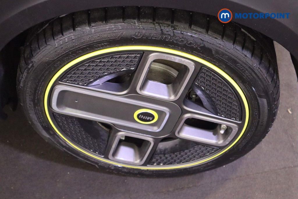 Mini Hatchback Cooper S Level 1 Automatic Electric Hatchback - Stock Number (1617609) - 8th supplementary image