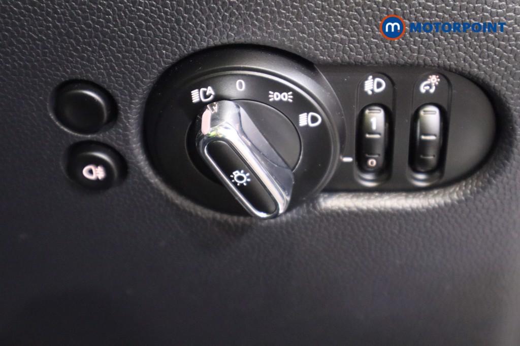 Mini Hatchback Cooper S Level 1 Automatic Electric Hatchback - Stock Number (1617609) - 15th supplementary image