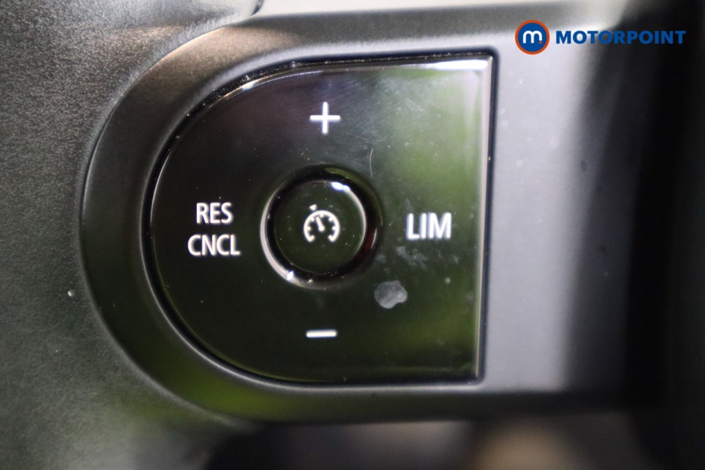 Mini Hatchback Cooper S Level 1 Automatic Electric Hatchback - Stock Number (1617609) - 17th supplementary image