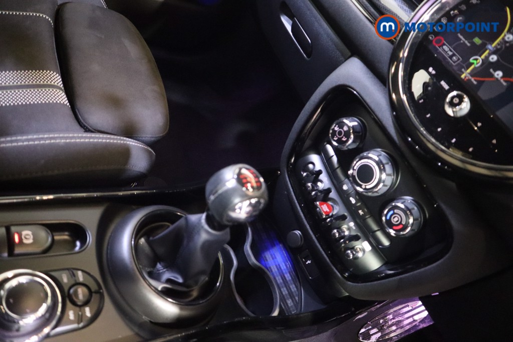 Mini Clubman Cooper Sport Manual Petrol Estate - Stock Number (1617855) - 7th supplementary image