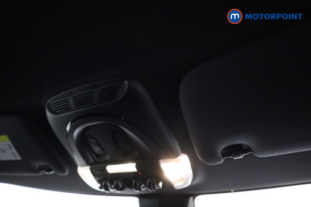 Mini Clubman Cooper Sport Manual Petrol Estate - Stock Number (1617855) - 8th supplementary image