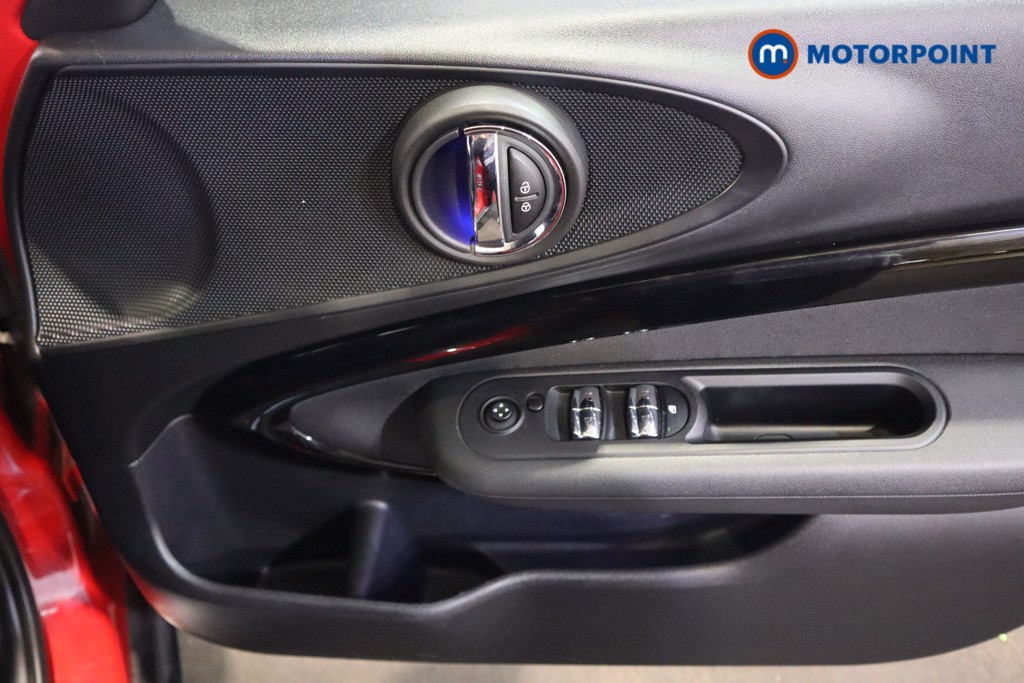 Mini Clubman Cooper Sport Manual Petrol Estate - Stock Number (1617855) - 9th supplementary image