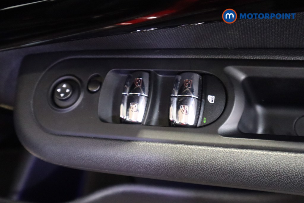 Mini Clubman Cooper Sport Manual Petrol Estate - Stock Number (1617855) - 11th supplementary image