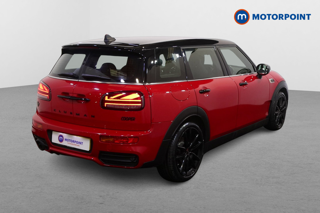 Mini Clubman Cooper Sport Manual Petrol Estate - Stock Number (1617855) - Drivers side rear corner