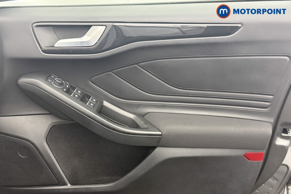 Ford Focus St-Line X Edition Manual Petrol Hatchback - Stock Number (1618394) - 16th supplementary image