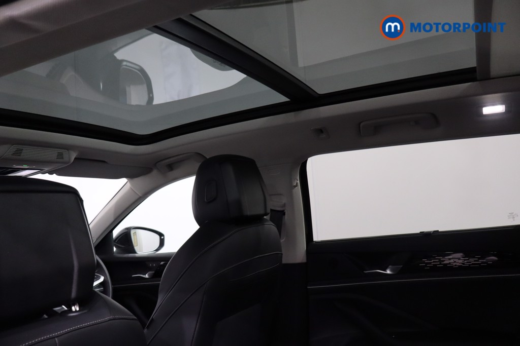 Volkswagen Passat Elegance Automatic Petrol Plug-In Hybrid Estate - Stock Number (1618590) - 30th supplementary image