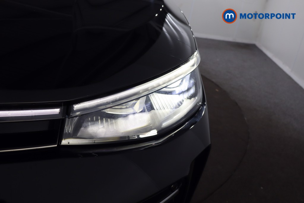 Volkswagen Passat Elegance Automatic Petrol Plug-In Hybrid Estate - Stock Number (1618590) - 33rd supplementary image