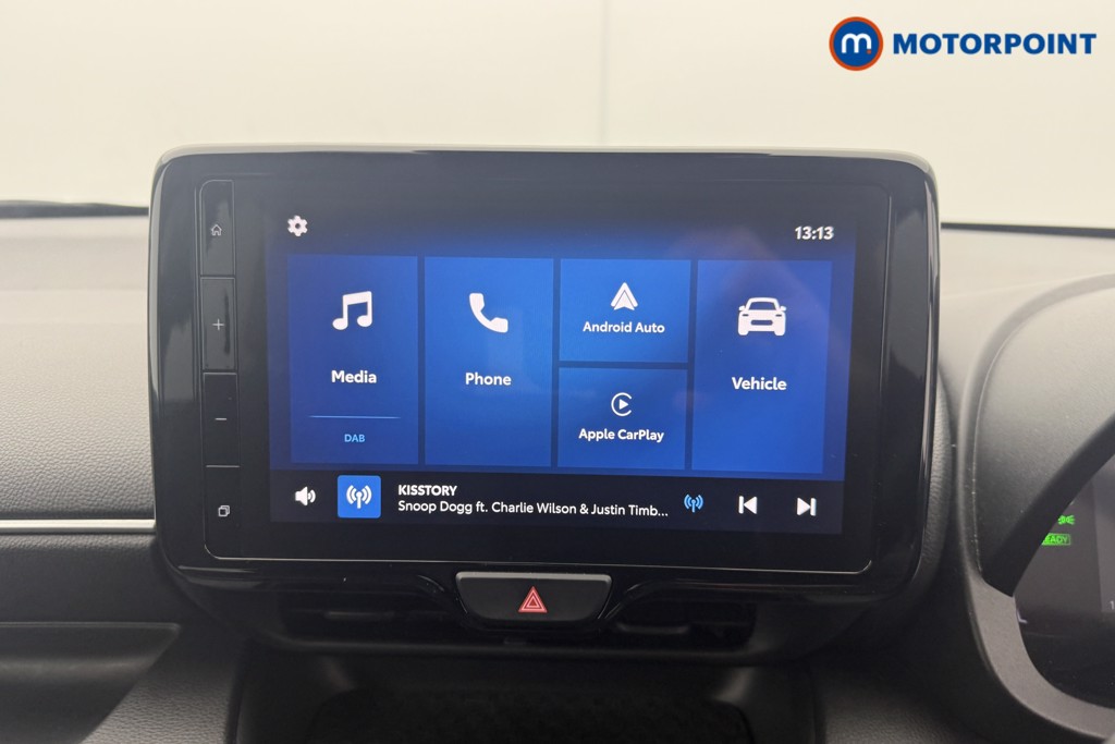 Toyota Yaris Design Automatic Petrol-Electric Hybrid Hatchback - Stock Number (1618627) - 6th supplementary image