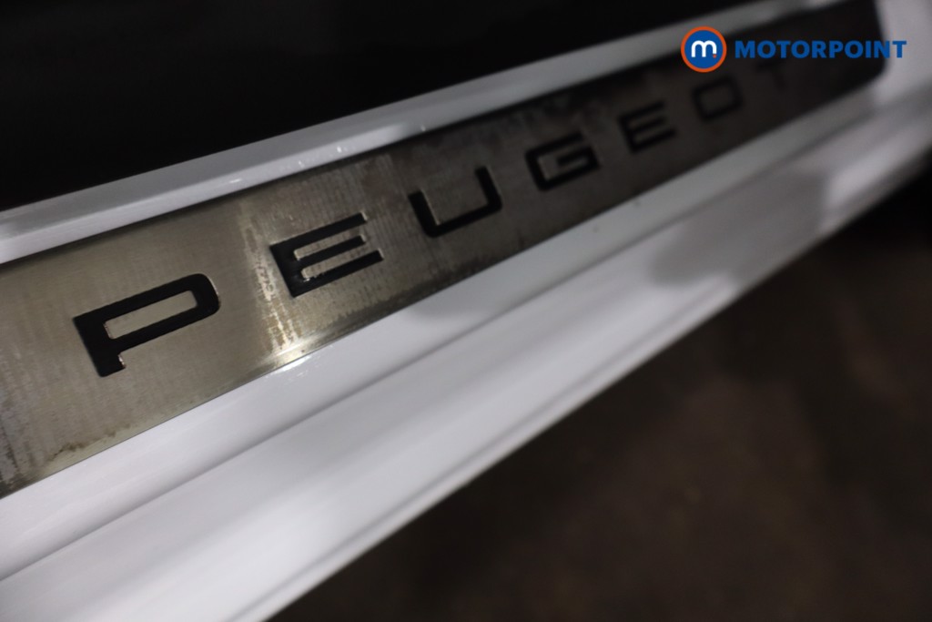 Peugeot 2008 GT Automatic Petrol SUV - Stock Number (1619003) - 22nd supplementary image