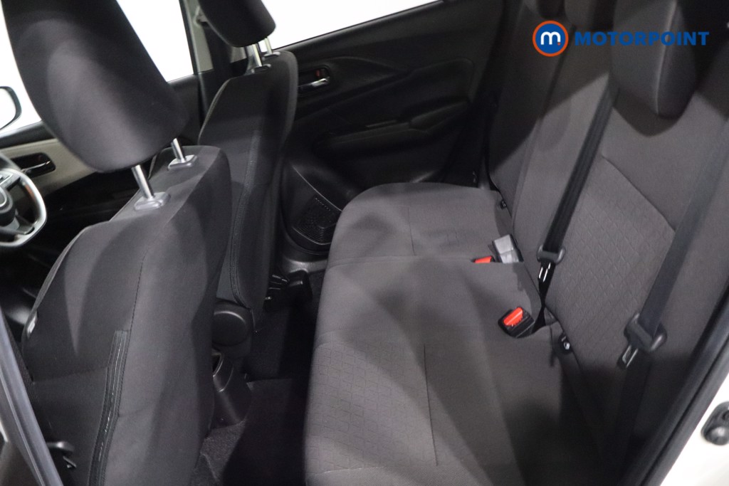 Suzuki Swift Motion Automatic Petrol Hatchback - Stock Number (1619119) - 5th supplementary image