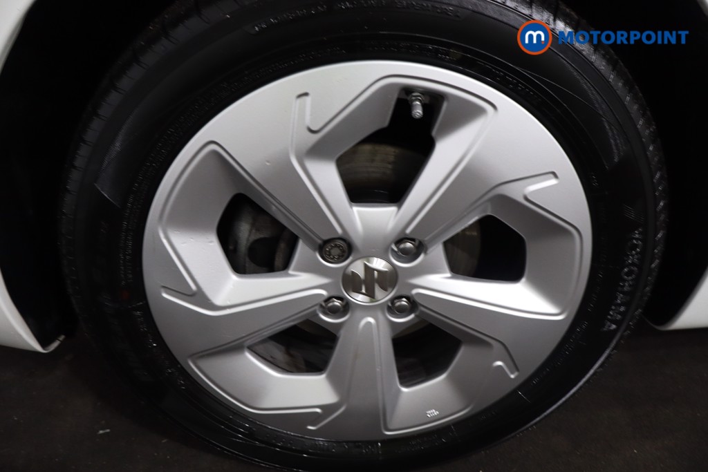 Suzuki Swift Motion Automatic Petrol Hatchback - Stock Number (1619119) - 11th supplementary image