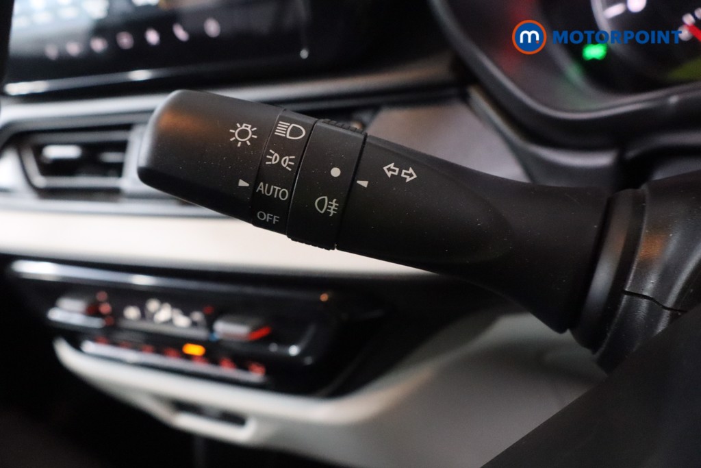 Suzuki Swift Motion Automatic Petrol Hatchback - Stock Number (1619119) - 14th supplementary image