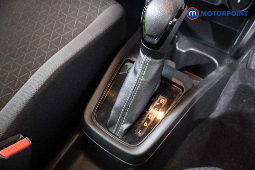 Suzuki Swift Motion Automatic Petrol Hatchback - Stock Number (1619119) - 19th supplementary image