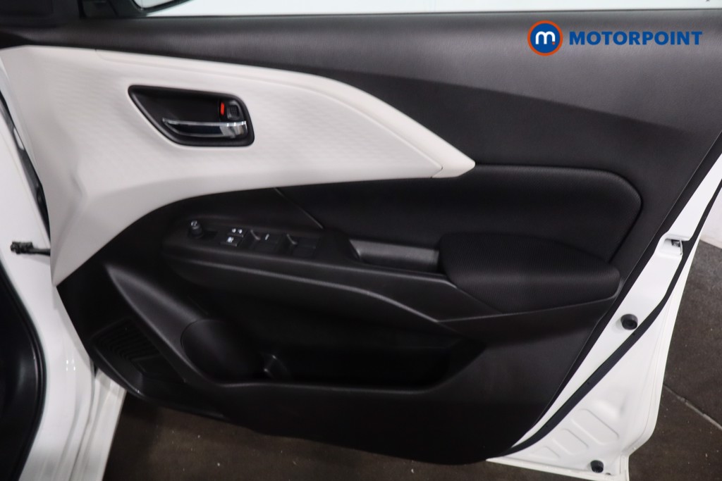 Suzuki Swift Motion Automatic Petrol Hatchback - Stock Number (1619127) - 23rd supplementary image