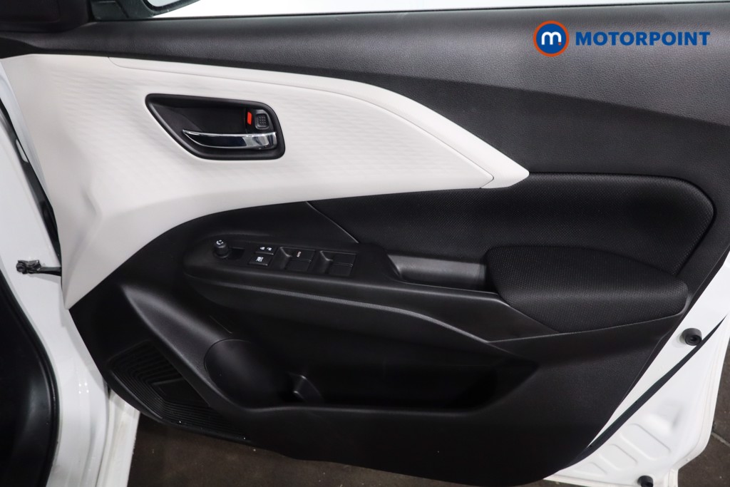 Suzuki Swift Motion Automatic Petrol Hatchback - Stock Number (1619202) - 22nd supplementary image