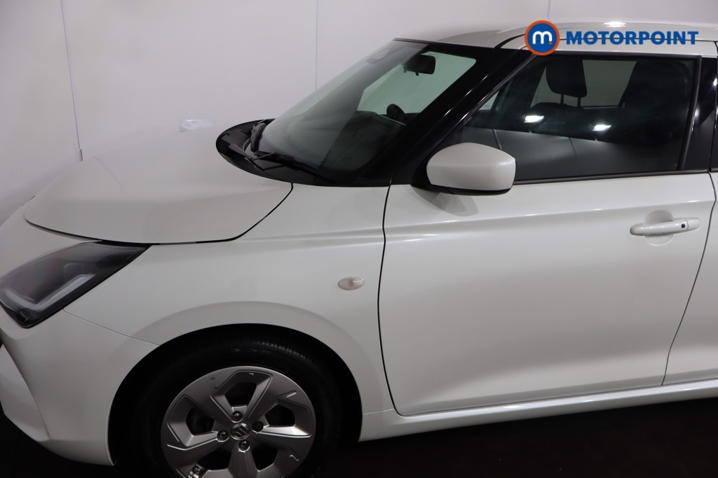 Suzuki Swift Motion Automatic Petrol Hatchback - Stock Number (1619202) - 25th supplementary image