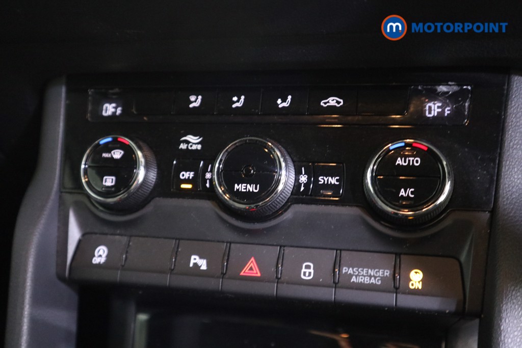 Skoda Karoq Se Technology Manual Petrol SUV - Stock Number (1604982) - 7th supplementary image