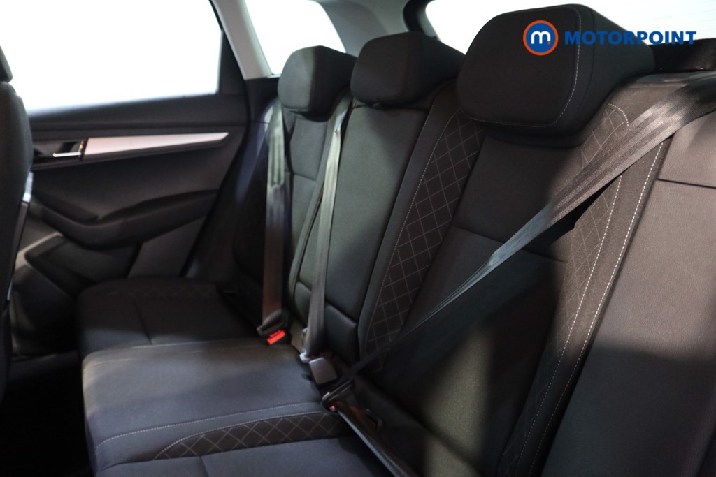 Skoda Karoq Se Technology Manual Petrol SUV - Stock Number (1604982) - 18th supplementary image