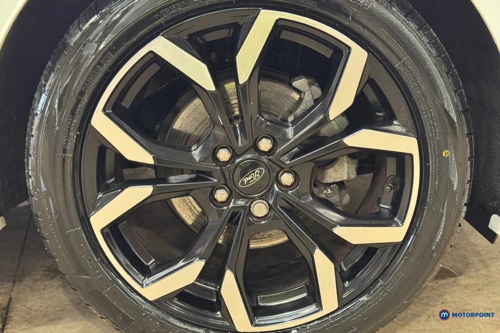 Ford Puma St-Line X Manual Petrol SUV - Stock Number (1606919) - 30th supplementary image