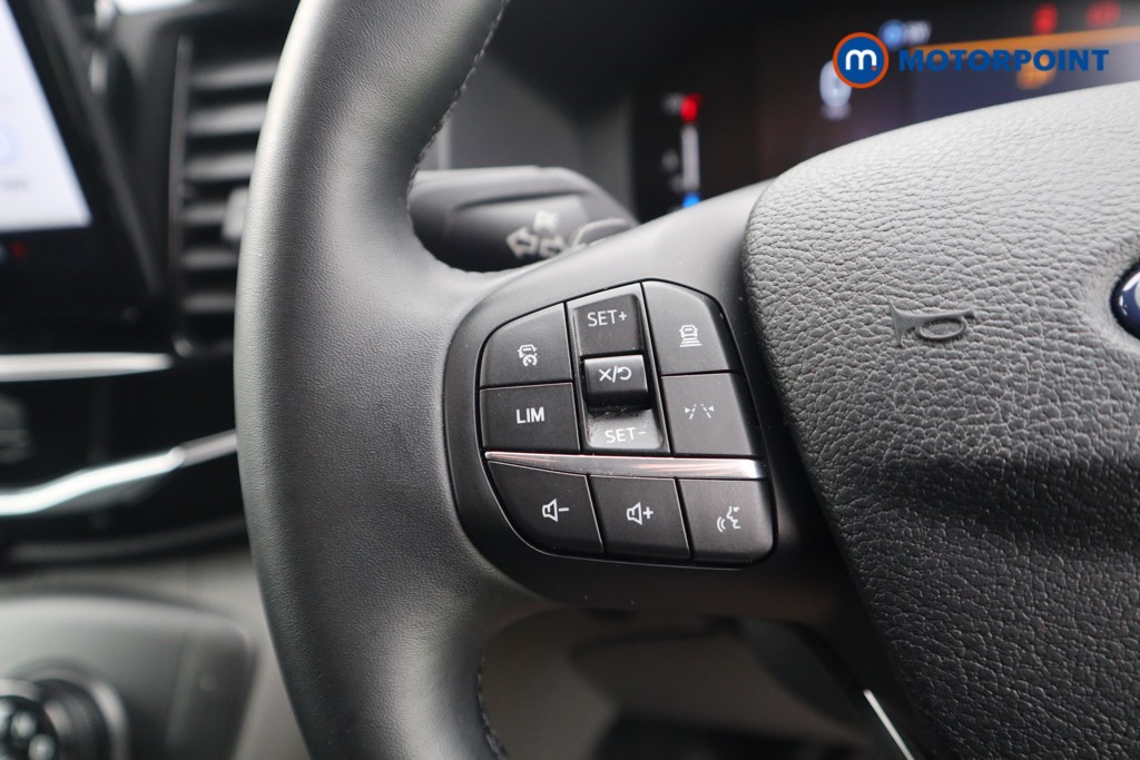 Ford Transit Limited Automatic Diesel Medium Roof Van - Stock Number (1607440) - 3rd supplementary image