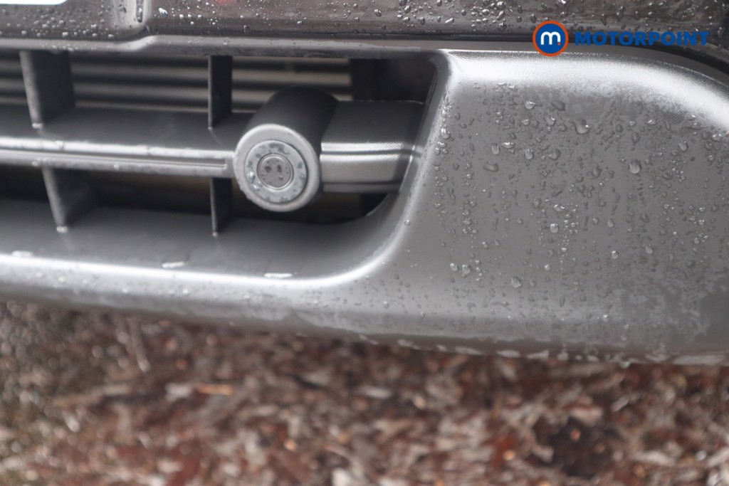 Ford Transit Limited Automatic Diesel Medium Roof Van - Stock Number (1607440) - 35th supplementary image