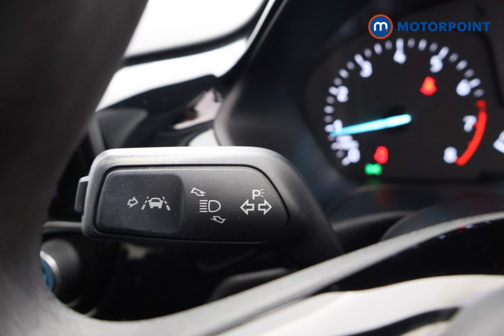 Ford Fiesta Trend Manual Petrol Hatchback - Stock Number (1607703) - 5th supplementary image