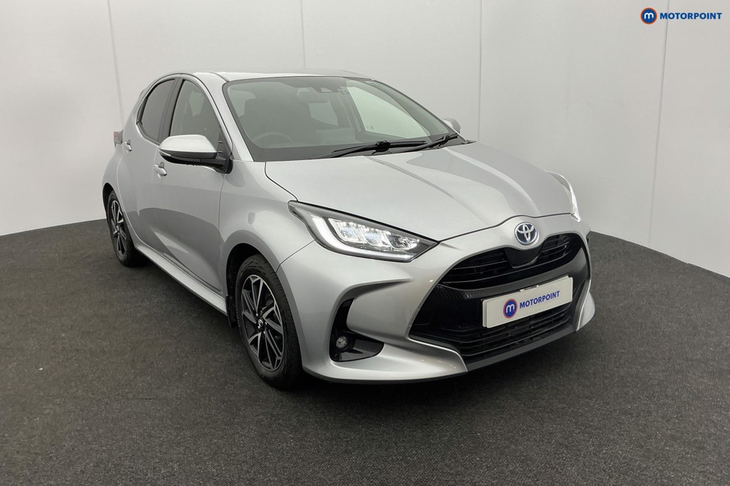 Toyota Yaris Design Automatic Petrol-Electric Hybrid Hatchback - Stock Number (1607803) - 30th supplementary image