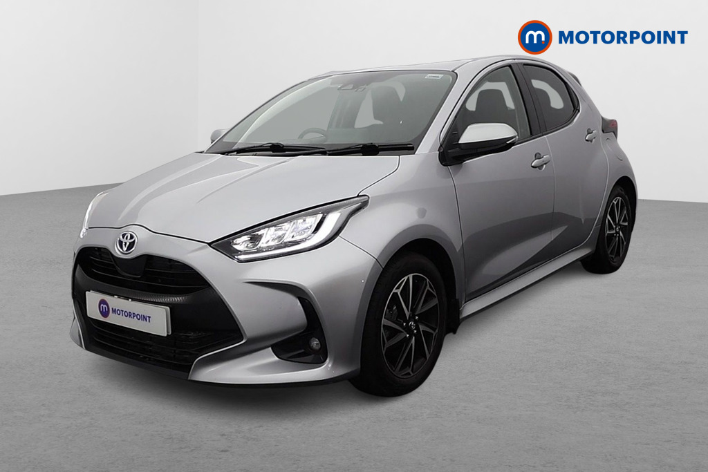 Toyota Yaris Design Automatic Petrol-Electric Hybrid Hatchback - Stock Number (1607803) - Passenger side front corner