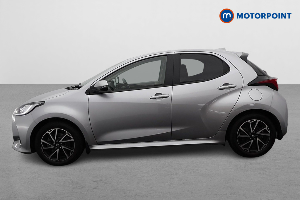 Toyota Yaris Design Automatic Petrol-Electric Hybrid Hatchback - Stock Number (1607803) - Passenger side