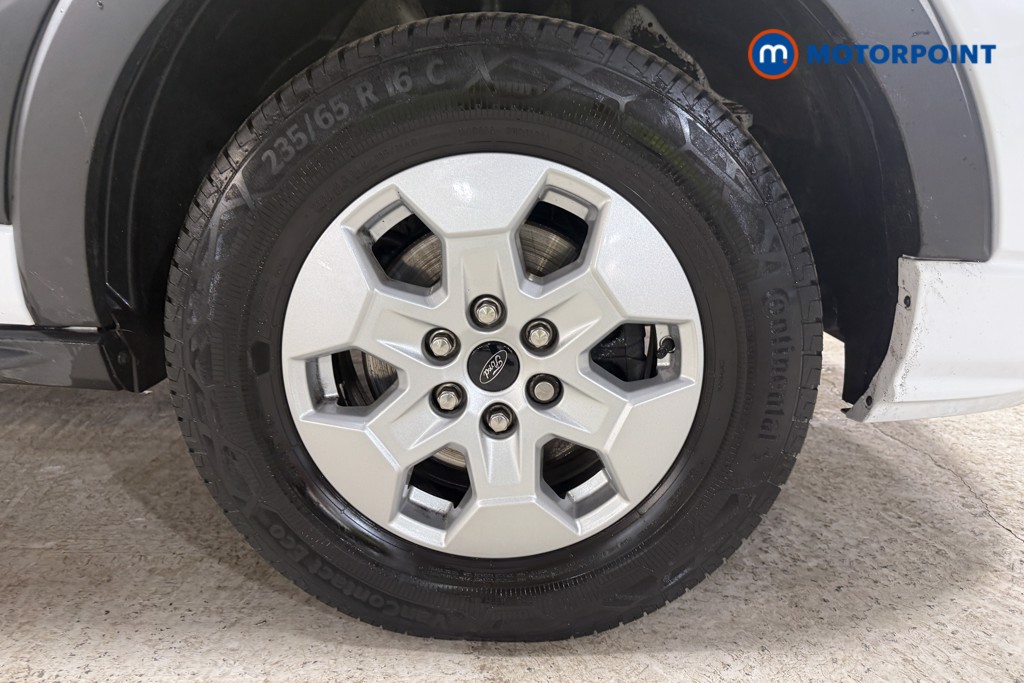 Ford Transit Limited Automatic Diesel Medium Roof Van - Stock Number (1608648) - 10th supplementary image