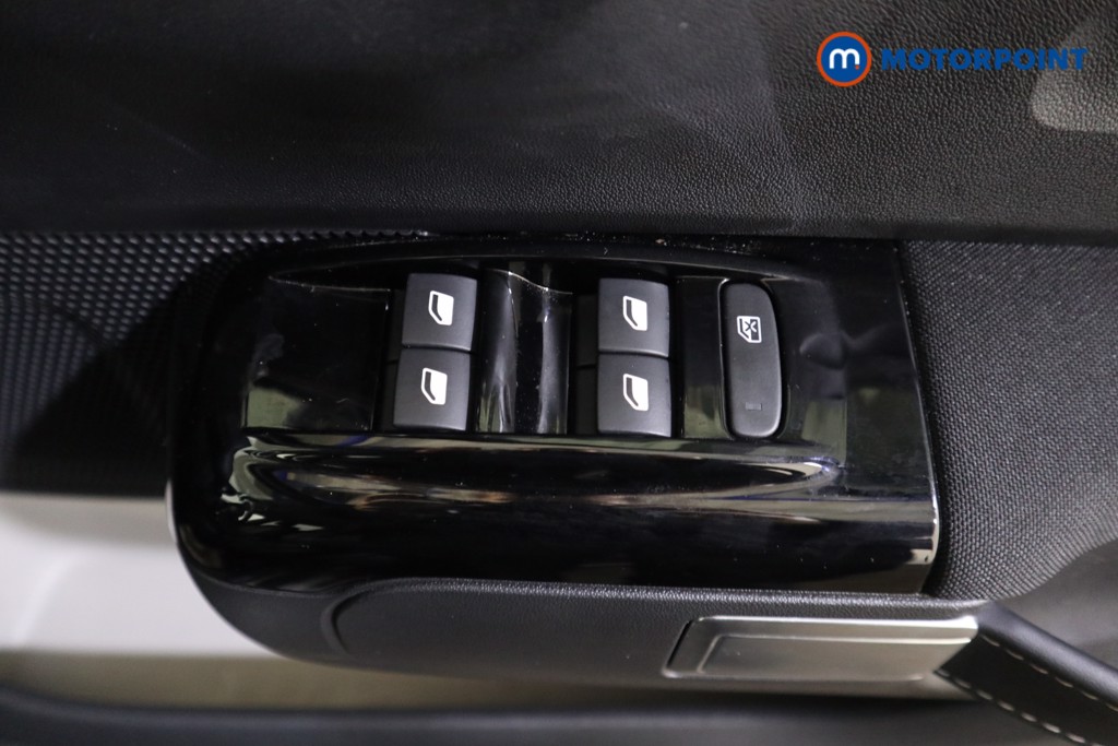 Citroen C3 Plus Manual Petrol Hatchback - Stock Number (1608685) - 13th supplementary image