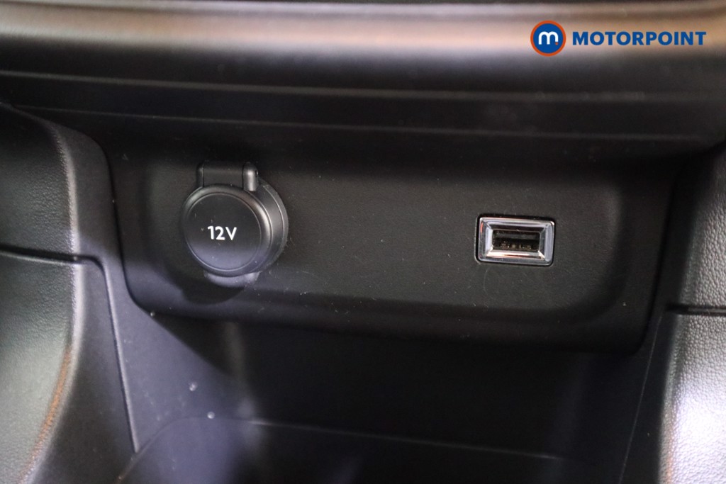 Citroen C3 Plus Manual Petrol Hatchback - Stock Number (1608696) - 8th supplementary image