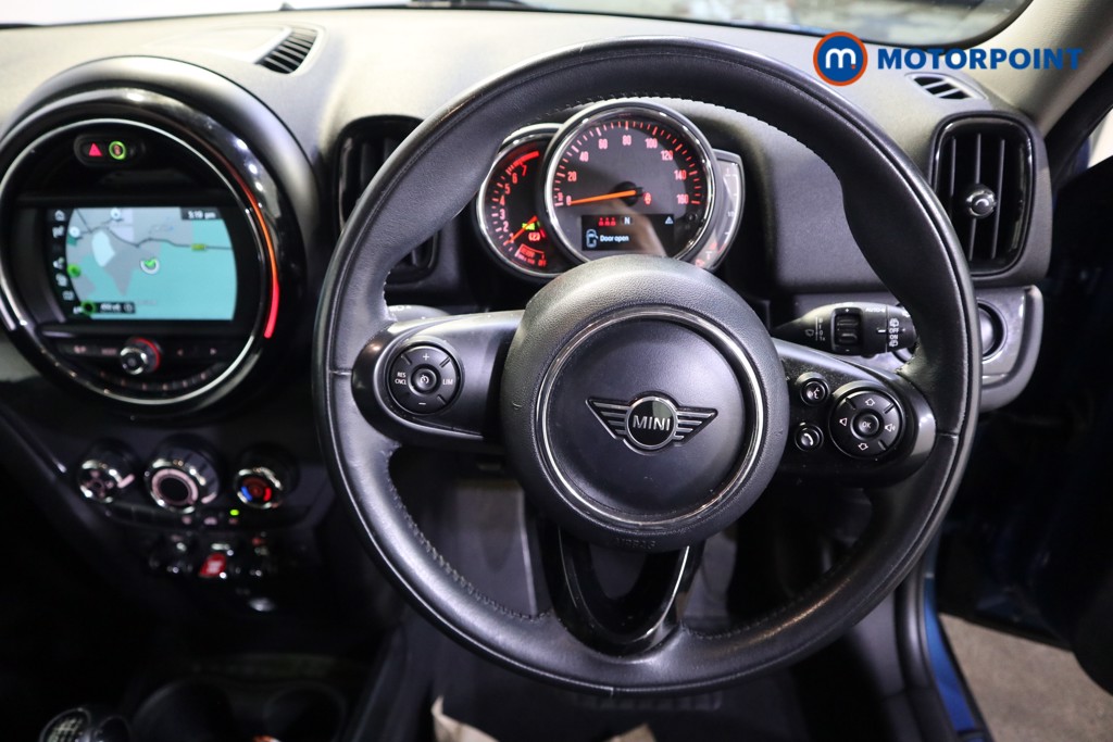 Mini Countryman Cooper Classic Manual Petrol SUV - Stock Number (1609713) - 3rd supplementary image