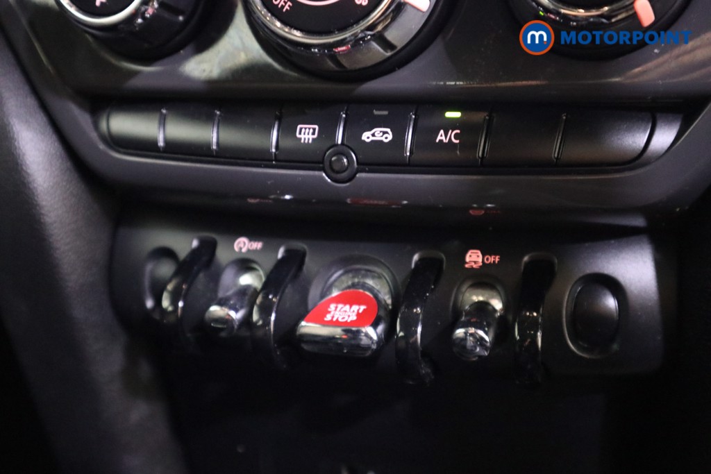 Mini Countryman Cooper Classic Manual Petrol SUV - Stock Number (1609713) - 8th supplementary image