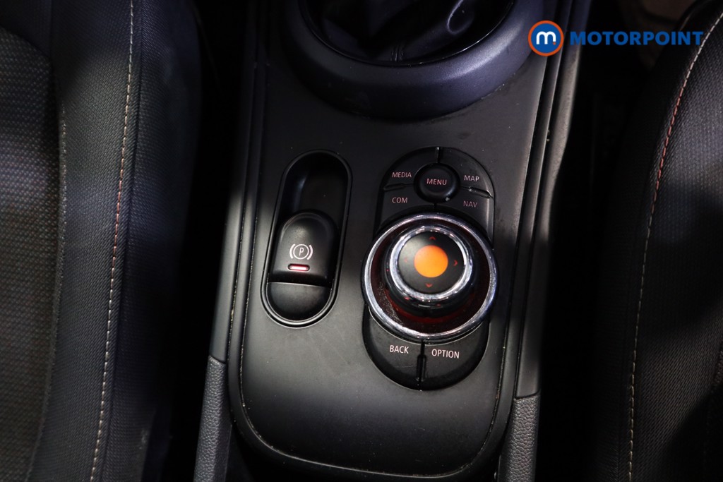 Mini Countryman Cooper Classic Manual Petrol SUV - Stock Number (1609713) - 11th supplementary image
