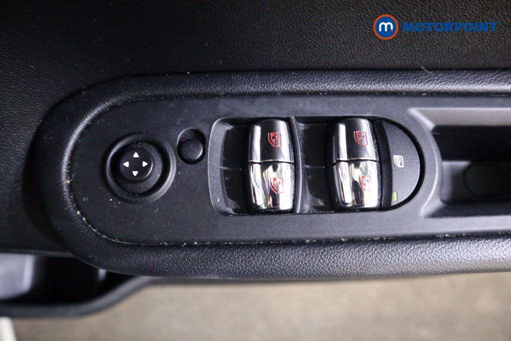 Mini Countryman Cooper Classic Manual Petrol SUV - Stock Number (1609713) - 15th supplementary image