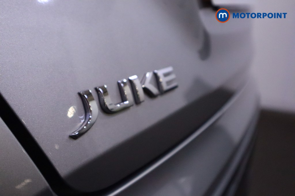 Nissan Juke N-Connecta Manual Petrol SUV - Stock Number (1609827) - 36th supplementary image