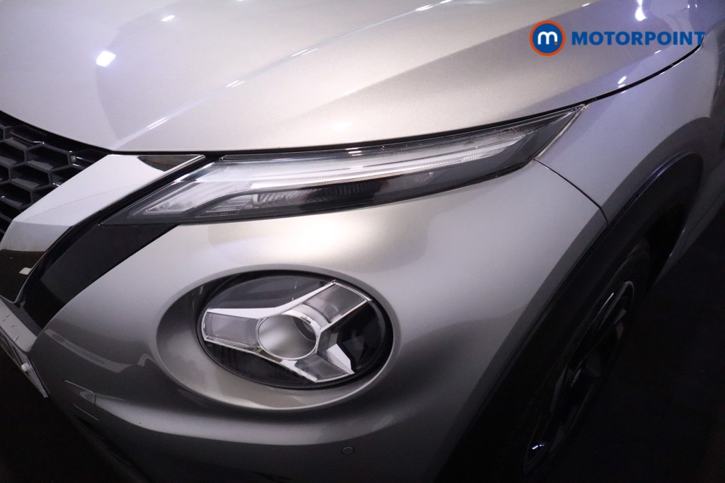 Nissan Juke N-Connecta Manual Petrol SUV - Stock Number (1609827) - 38th supplementary image