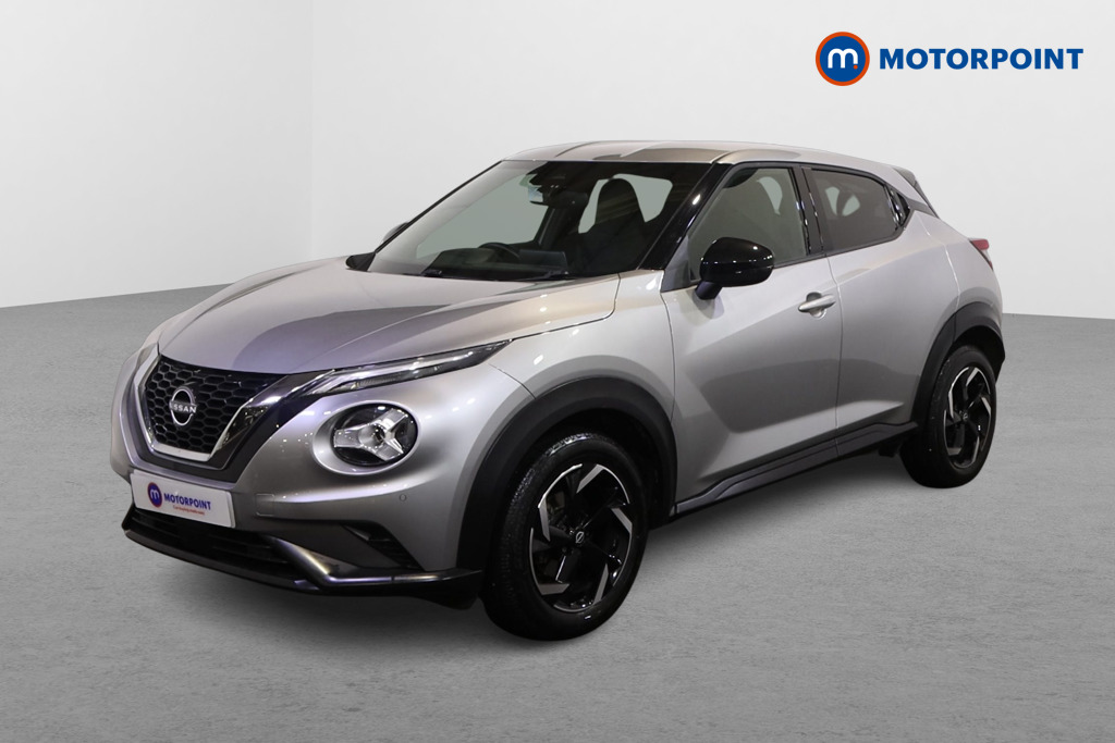 Nissan Juke N-Connecta Manual Petrol SUV - Stock Number (1609827) - Passenger side front corner