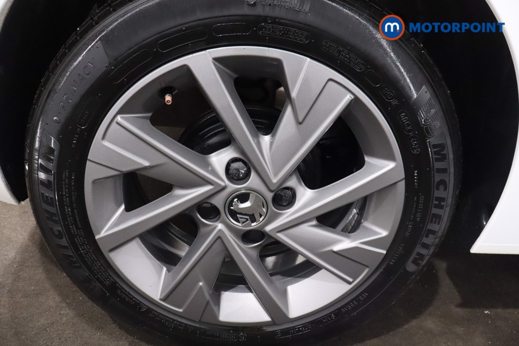 Vauxhall Corsa Design Manual Petrol Hatchback - Stock Number (1610424) - 9th supplementary image