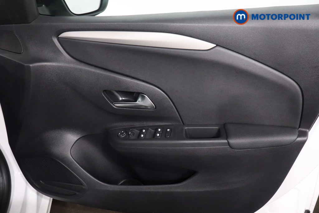 Vauxhall Corsa Design Manual Petrol Hatchback - Stock Number (1610424) - 21st supplementary image