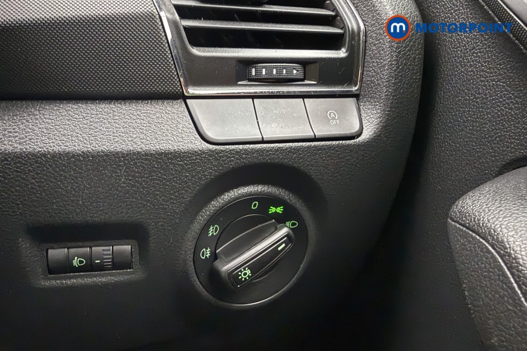 Skoda Fabia SE Manual Petrol Hatchback - Stock Number (1610537) - 15th supplementary image