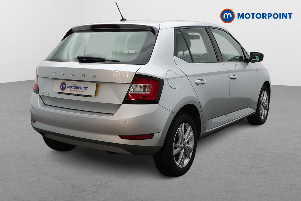 Skoda Fabia SE Manual Petrol Hatchback - Stock Number (1610537) - Drivers side rear corner