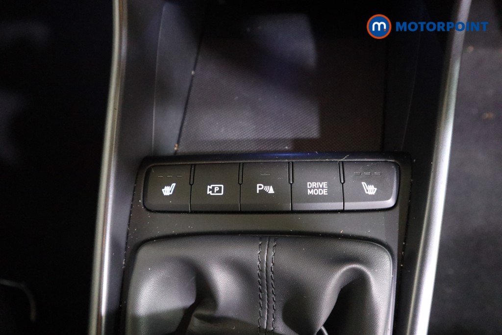 Hyundai I20 Premium Manual Petrol Hatchback - Stock Number (1610719) - 9th supplementary image