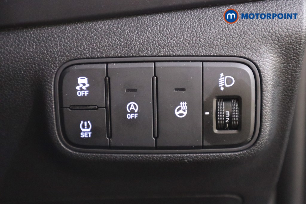 Hyundai I20 Premium Manual Petrol Hatchback - Stock Number (1610719) - 11th supplementary image