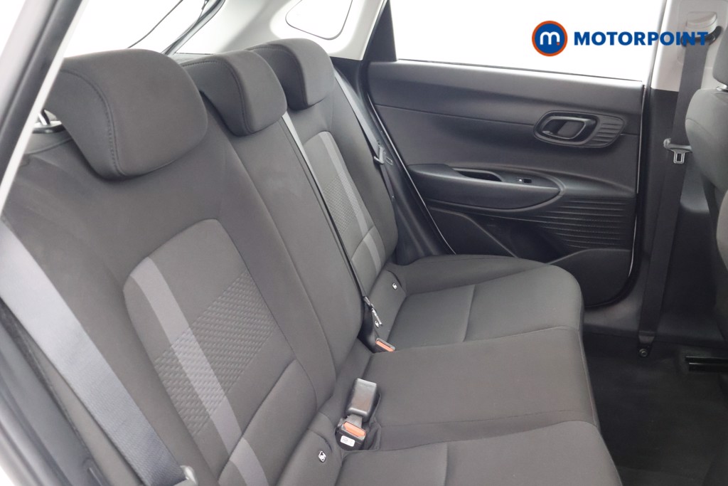 Hyundai I20 Advance Automatic Petrol Hatchback - Stock Number (1610878) - 15th supplementary image